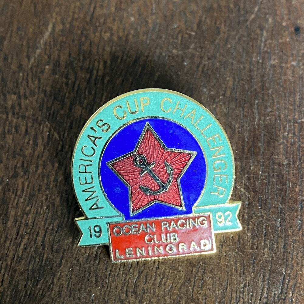 America's Cup Challenger Sailboat Yacht Ocean Racing Club Pin 1992 Vintage